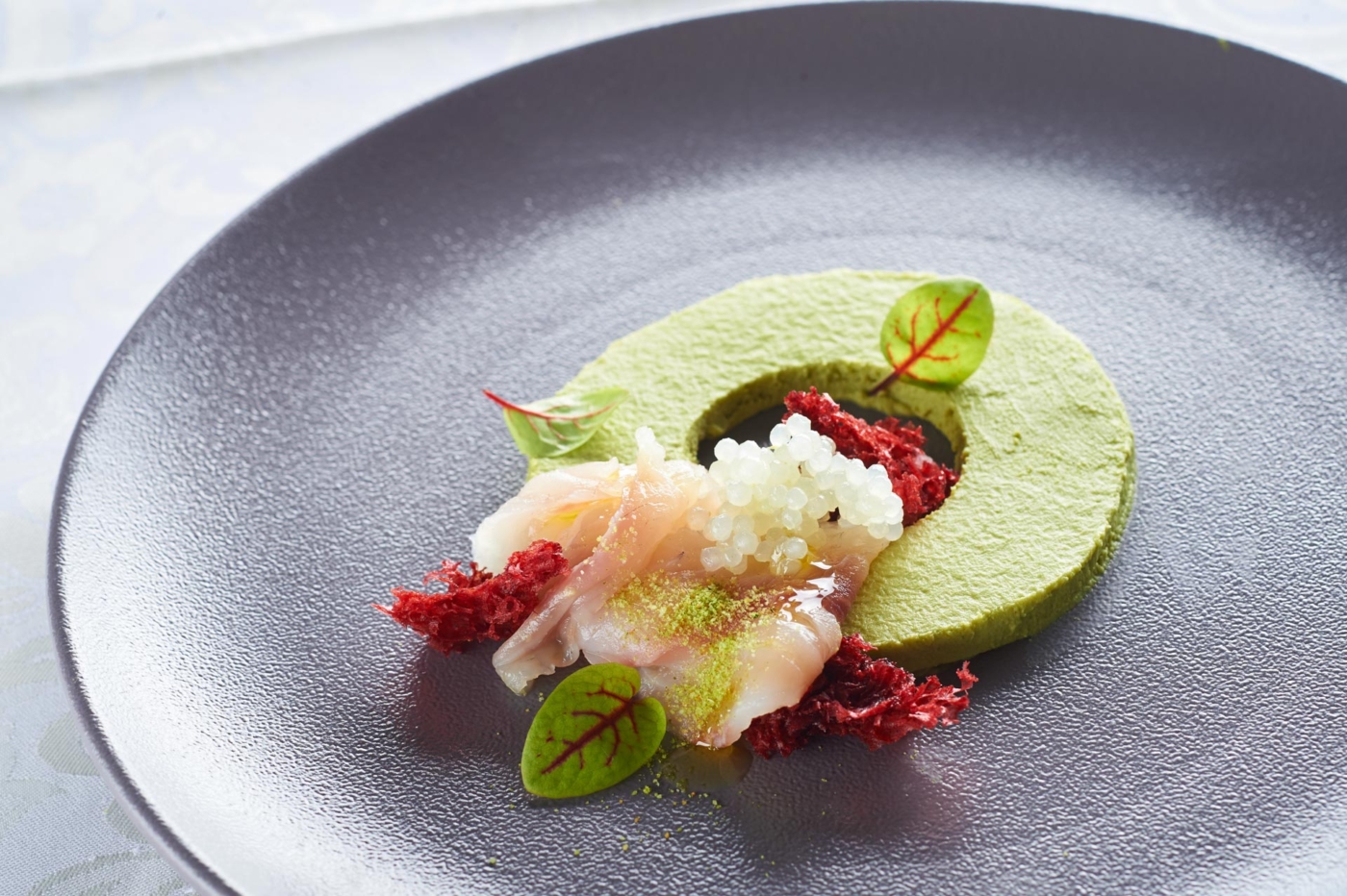 Hotel Korošica - meni TR, dodatna jed, Carpaccio brancina na moussu graha in mete, wasabi kaviar