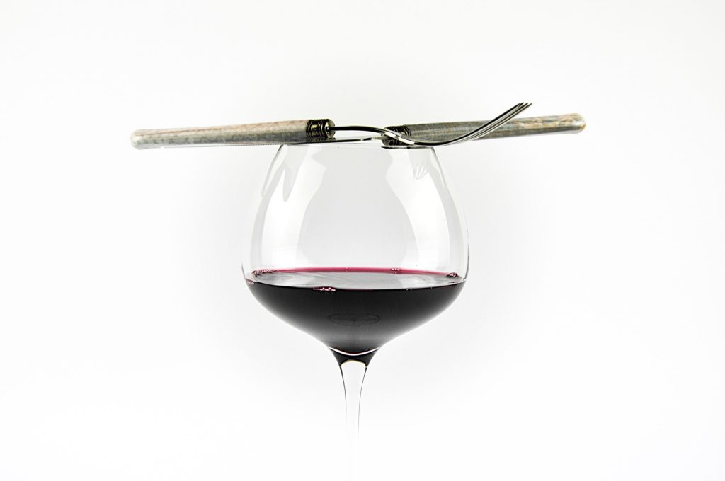 Vino in vilice - stock