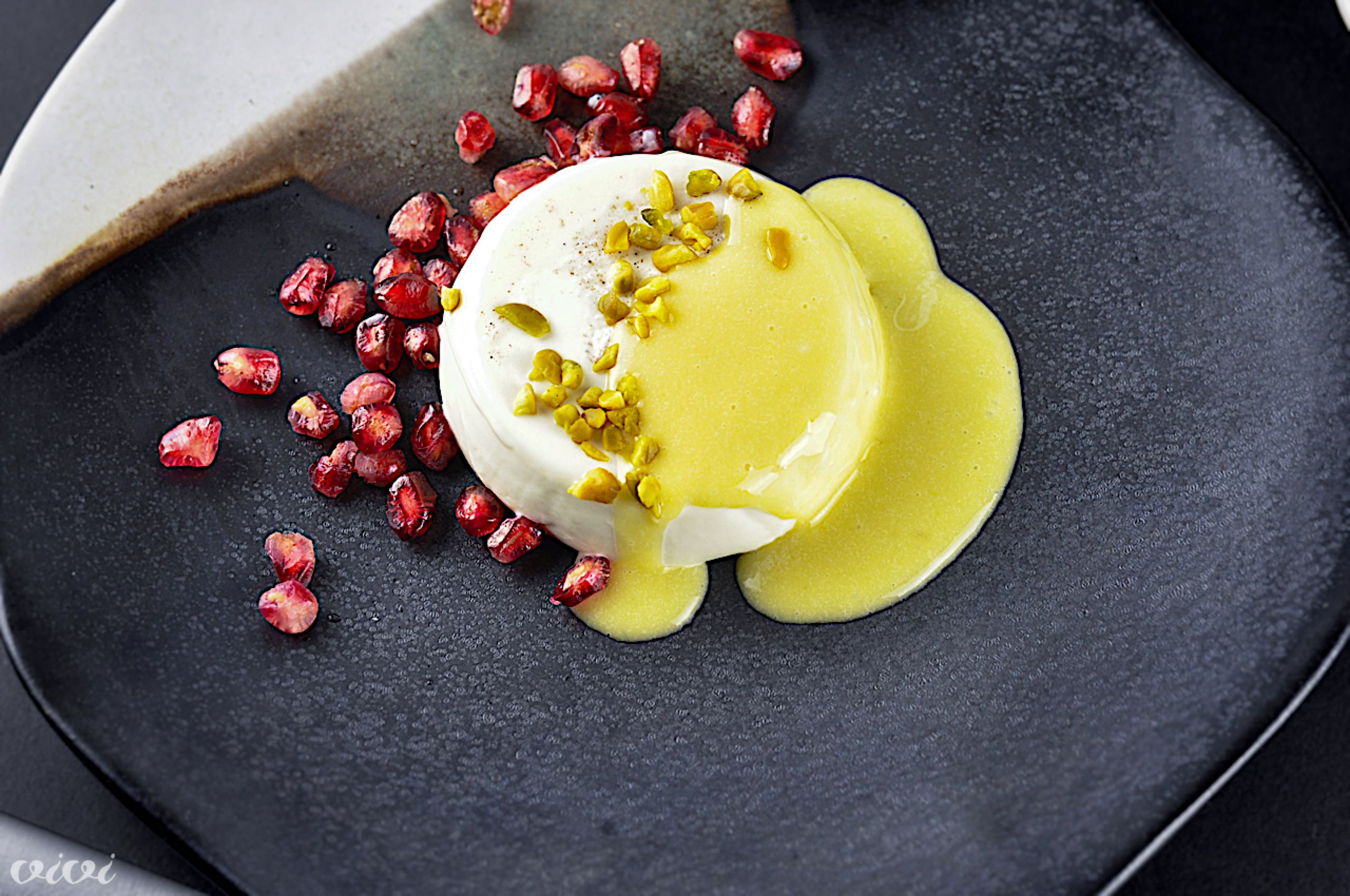 2panakota z limonovo omako