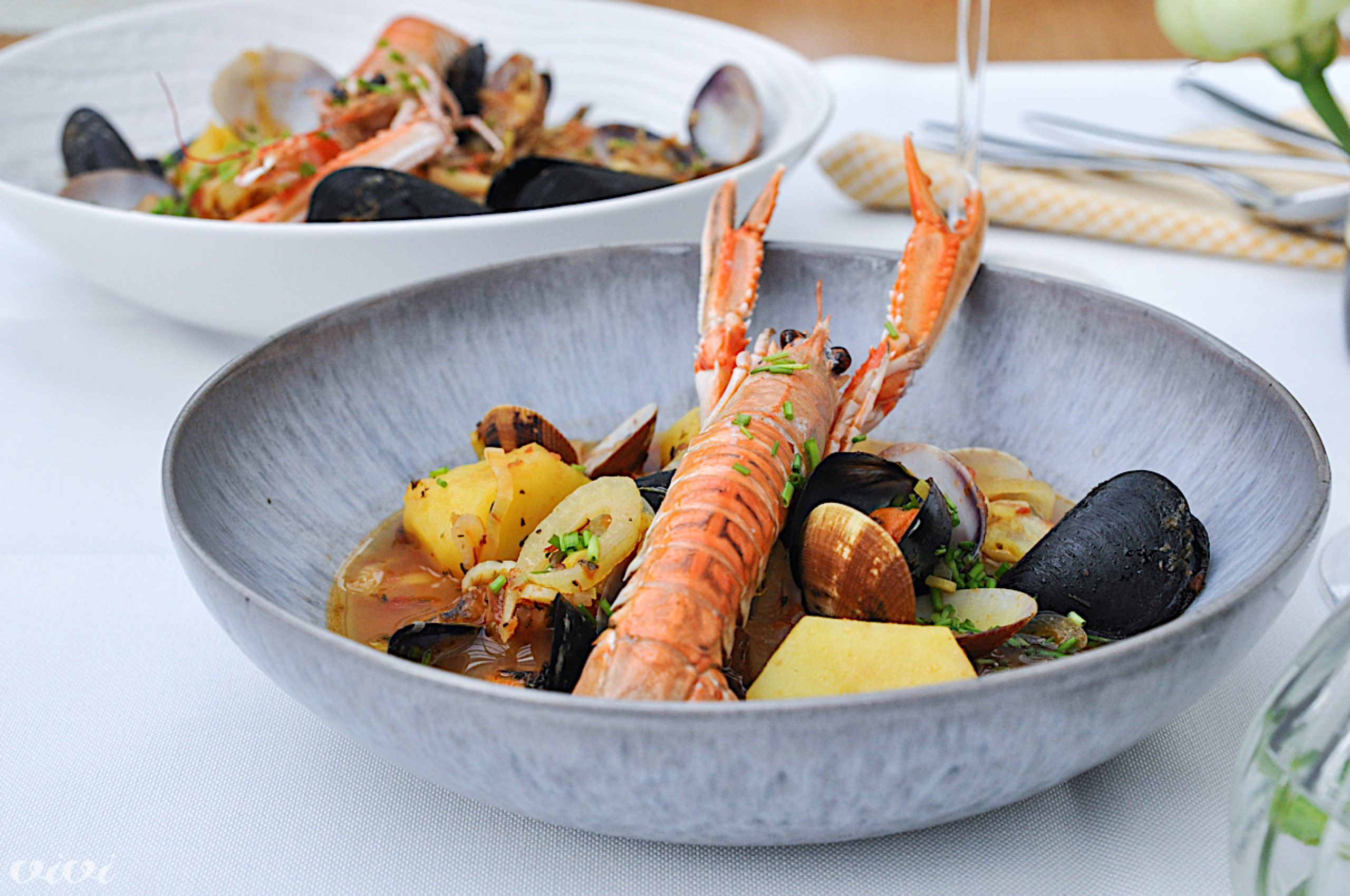 bouillabaisse s školjkami in škampi13