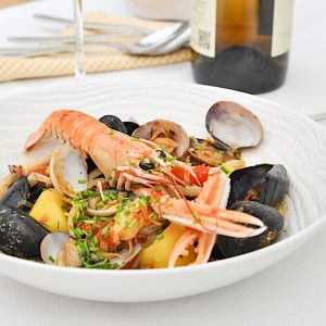 bouillabaisse s školjkami in škampi4