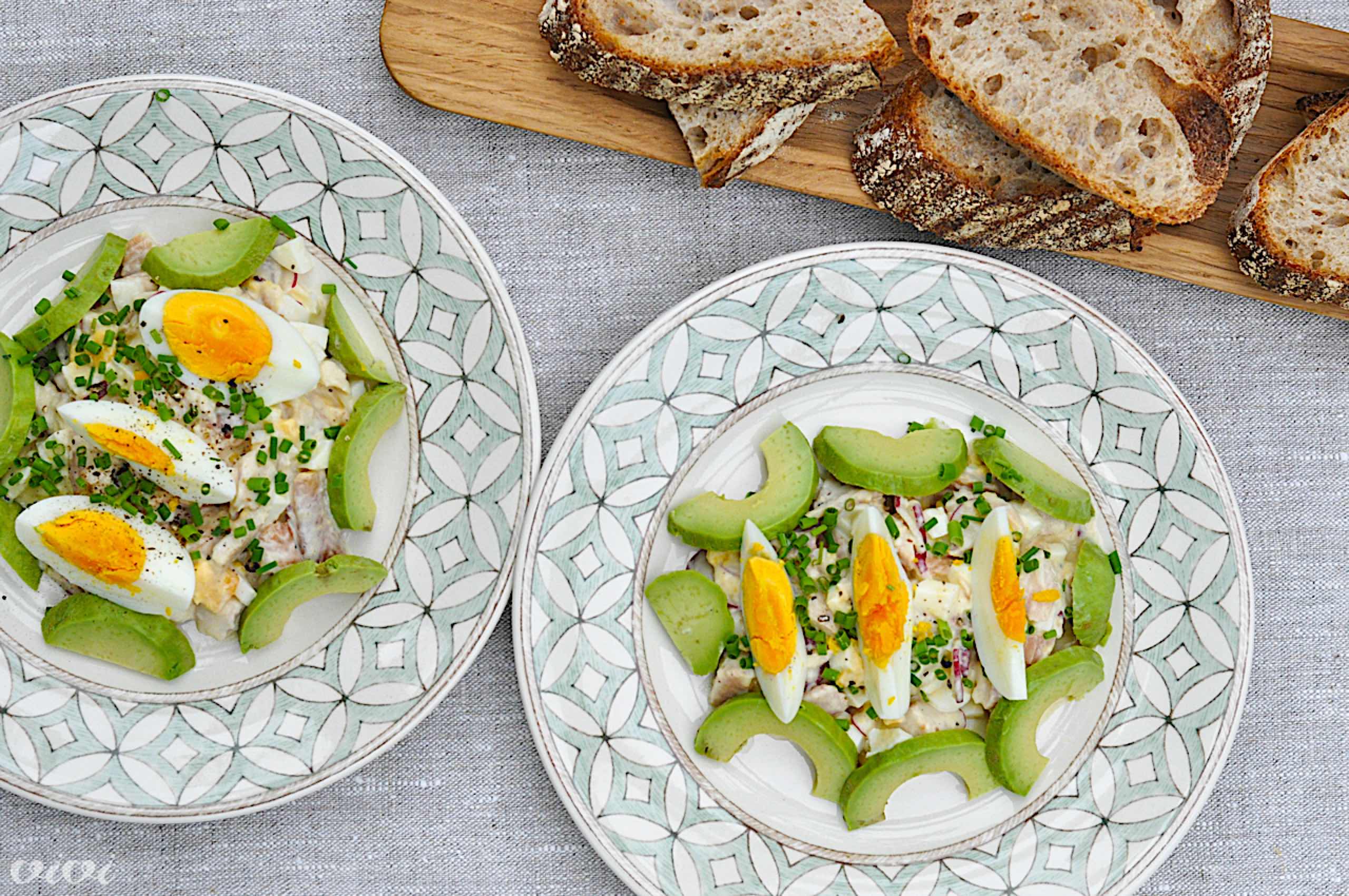 jajčna solata z dimljeno postrvjo2