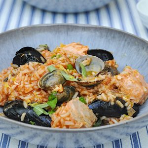 portugalska riževa ponev školjke losos4