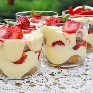 tiramisu z jagodami4