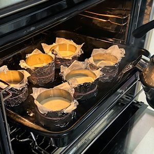 banoffee tortica priprava vodna kopel v pečici