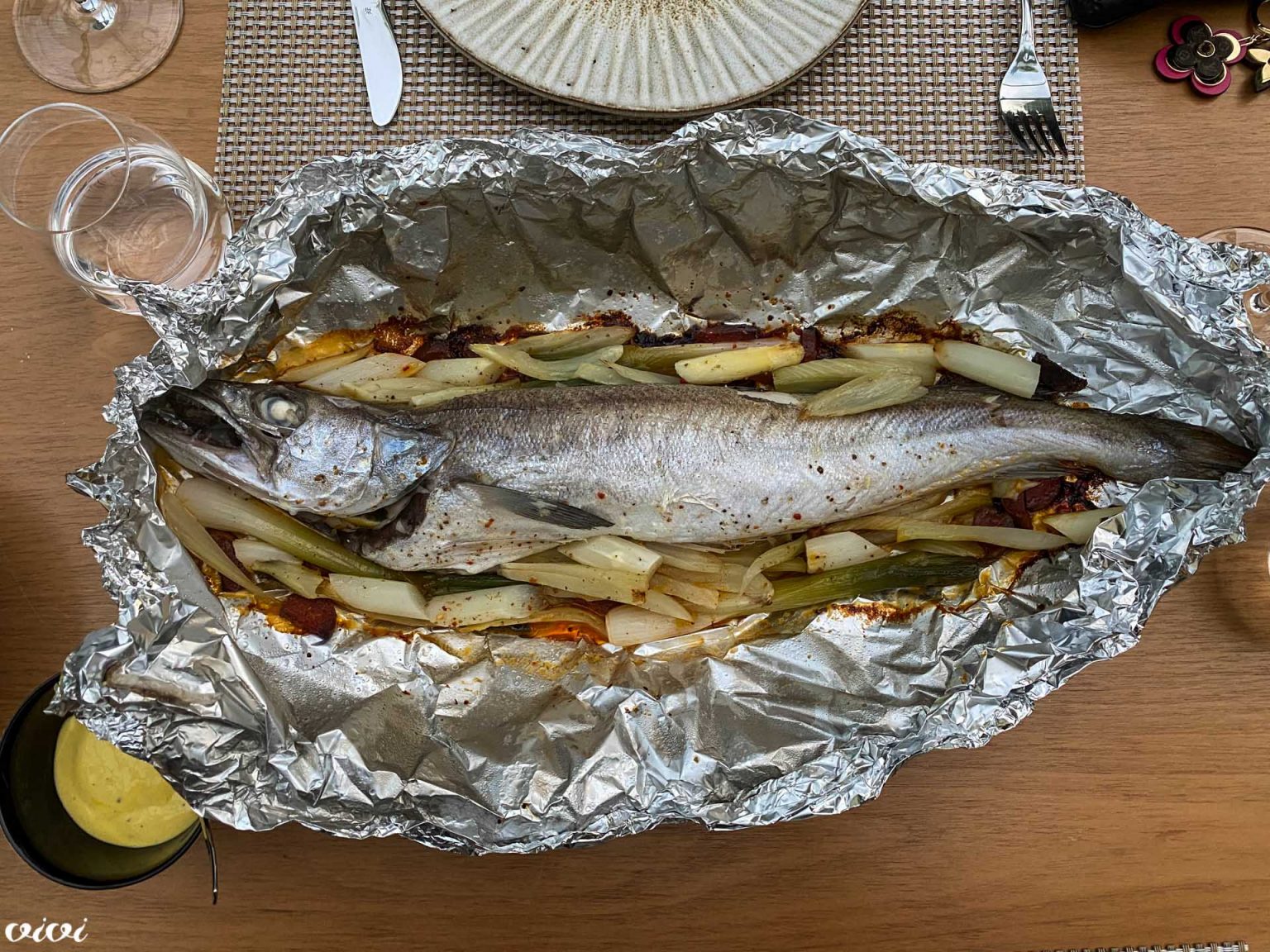 Oslič z zelenjavo v foliji | ŠOLA OKUSOV