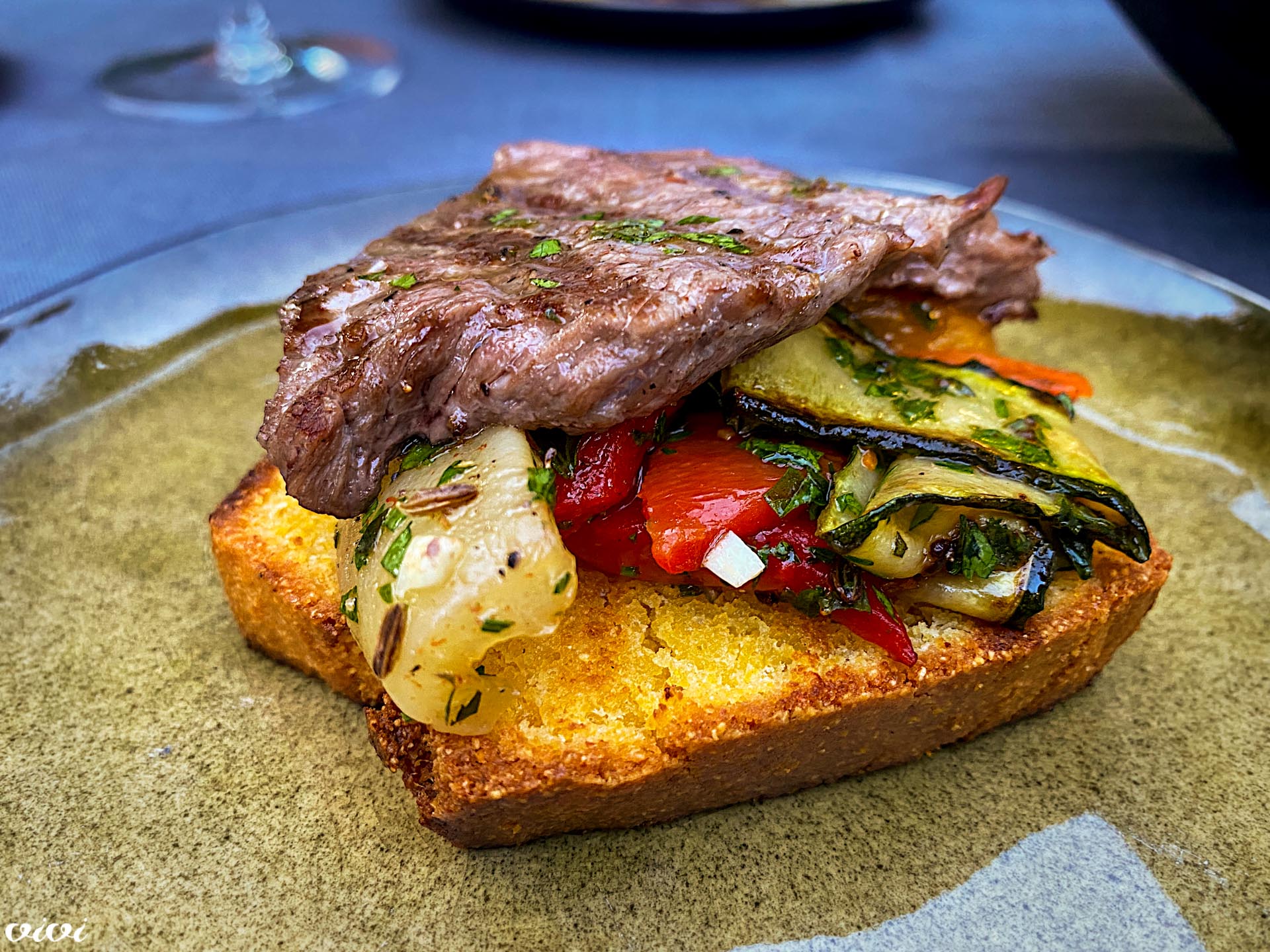 hiter koruzni kruh steak in paprika12