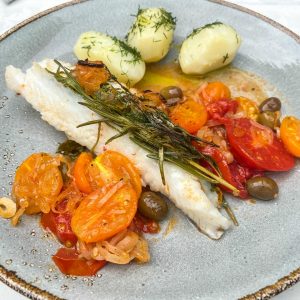 morska žaba s paradižnikom iz pečice5