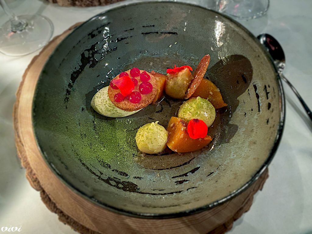 strelec grajski vinograd sladica breskev