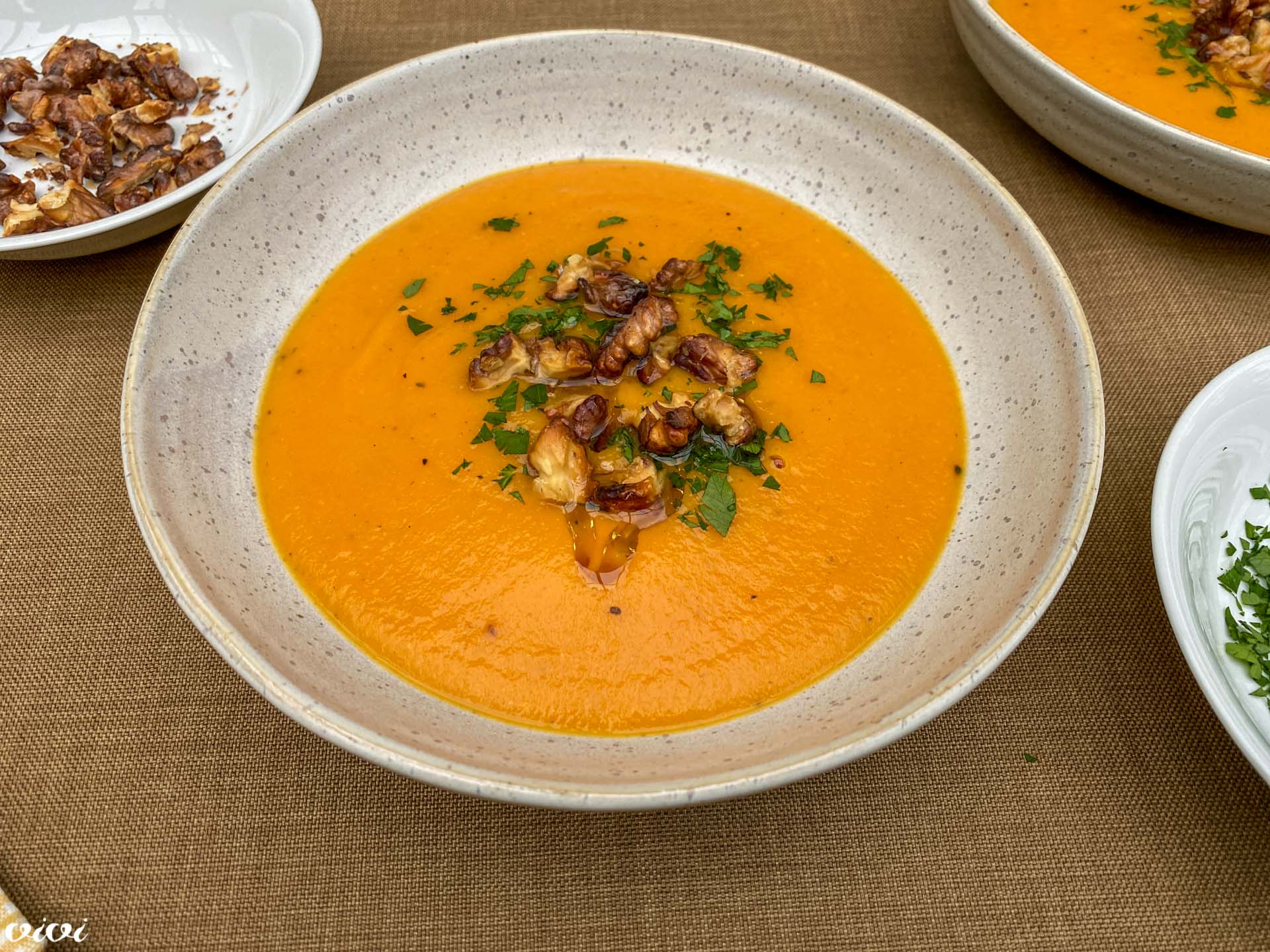 korenjeva juha ameriški orehi4