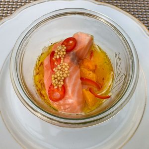 losos mandarine koromač in gorčični kaviar1