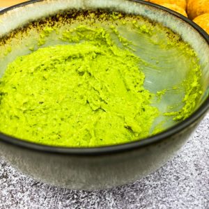 lečini cmoki, šparglji in bobov guacamole018