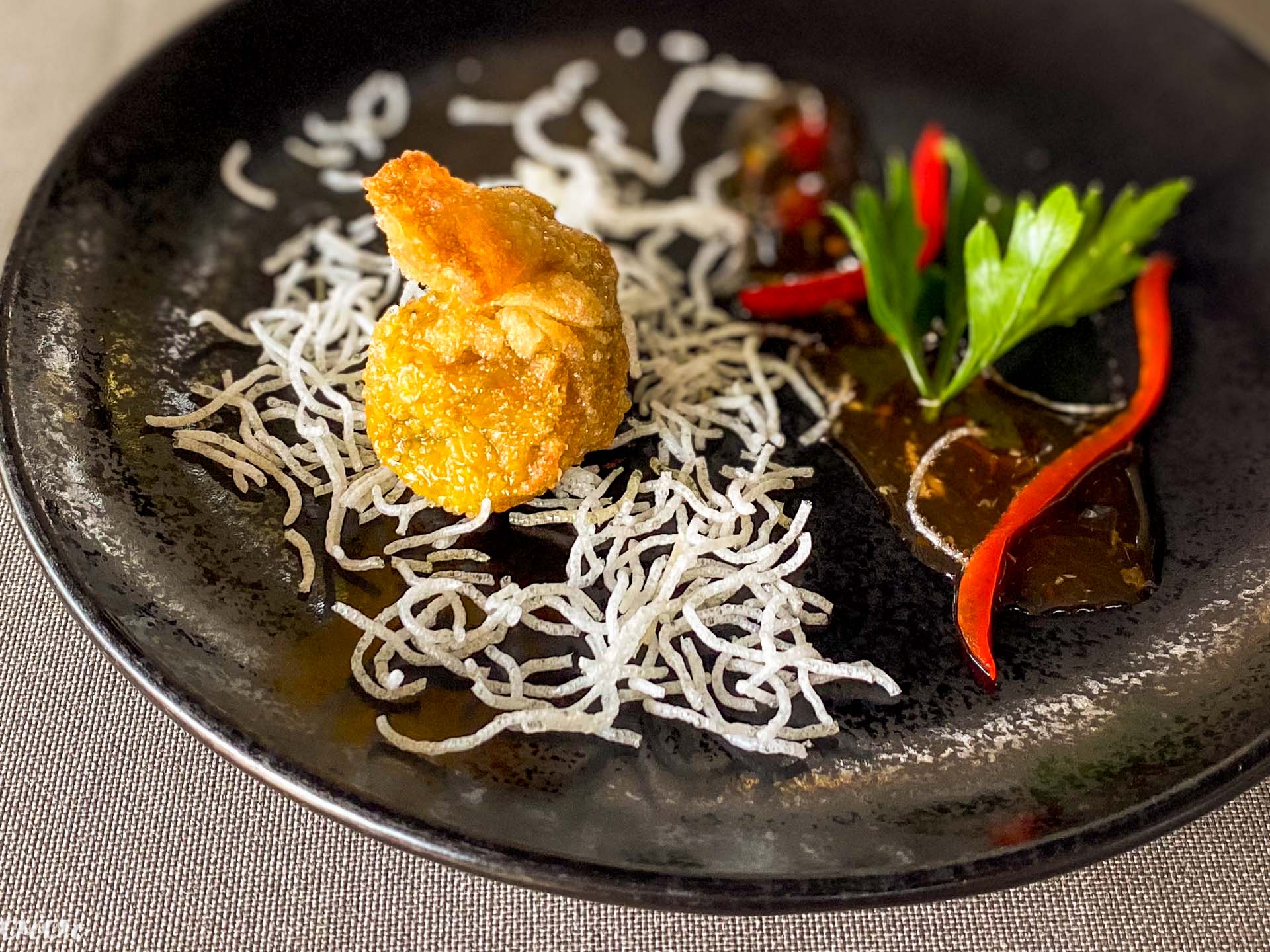 Arroi, 2023, pozdrav, ocvrt wonton1