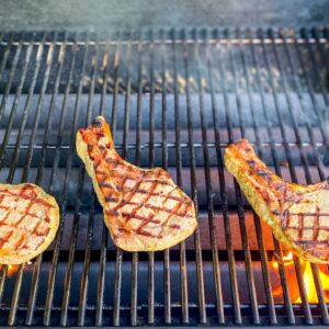 Svinjski tomahavk na žaru8