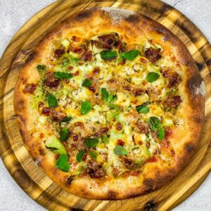 Pizza, zelje in salsiccia 9