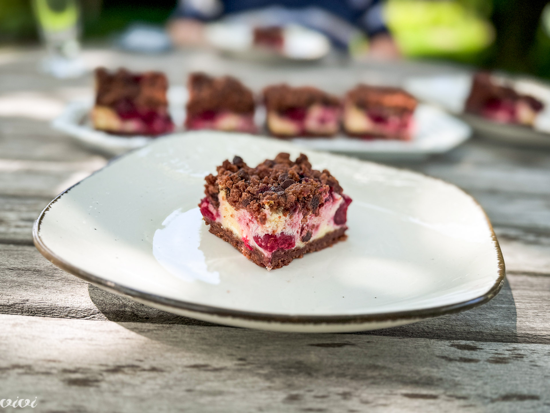 Višnjevo pecivo s čokoladnim drobljencem13