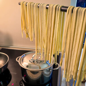 Široki rezanci, testenina, brez jajc9