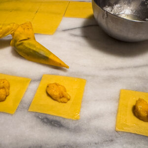 Fagottini z rumenjakom in parmezanom, priprava9