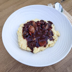 Ostanki, polenta in bourguignon omaka6