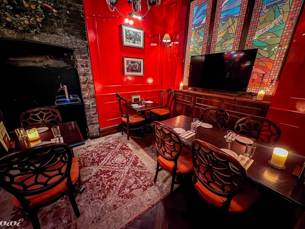 The George, London, jedilnica