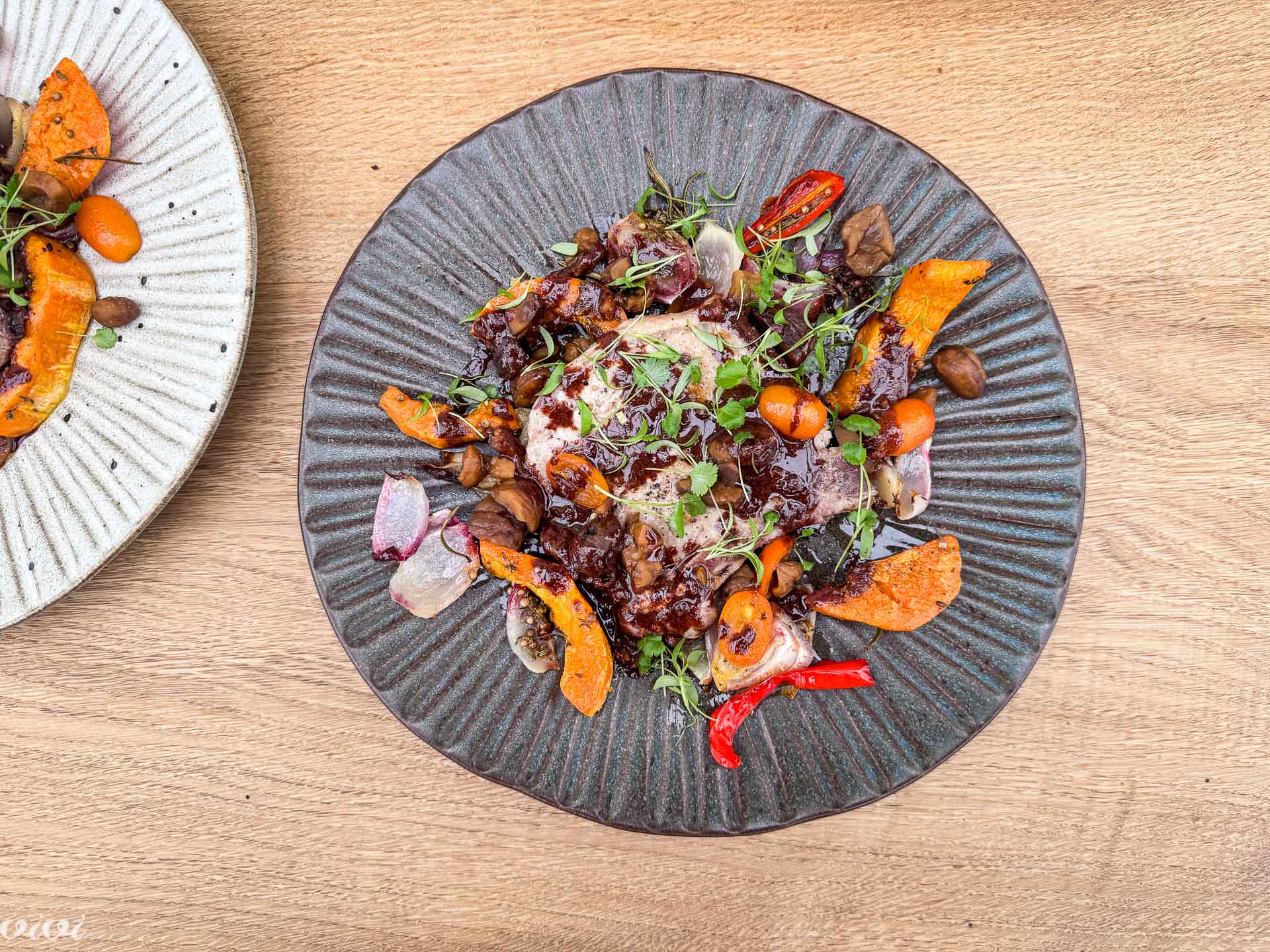 Svinjski kotlet v čokoladni omaki, buča in kumkvat15