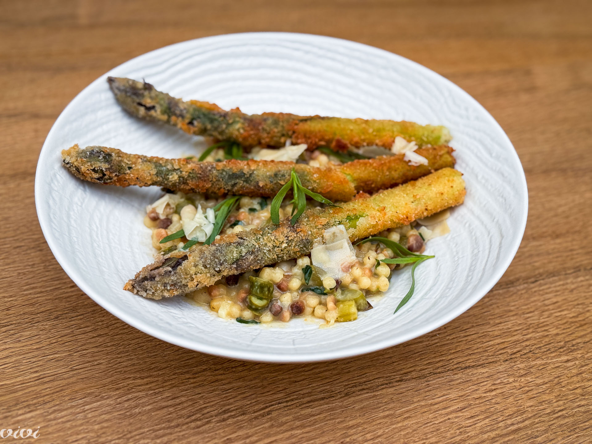 Fregula s šparglji in fontina sirom27