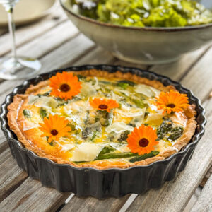 Quiche z zelenimi šparglji in parmezanom13