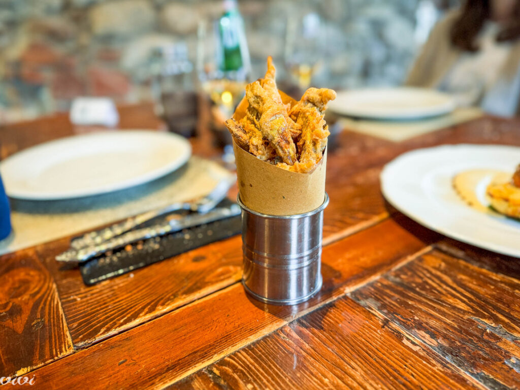 l' Ciocio Osteria di Suvereto, pozdrav, ocvrte artičoke
