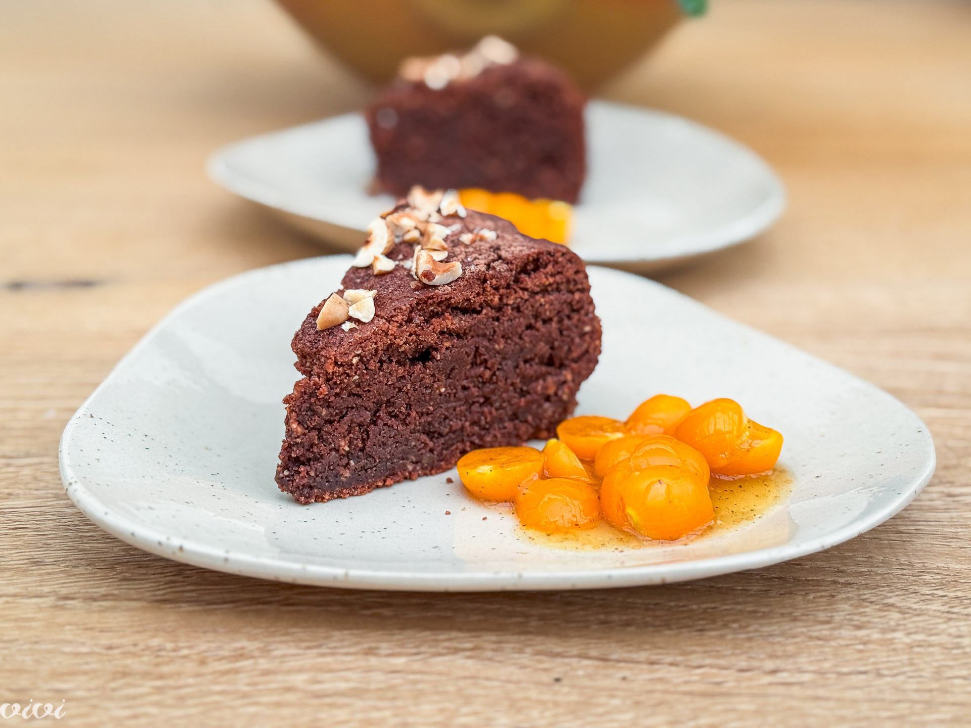 Gianduja kolač z lešniki, kompot iz volčjih jabolk26