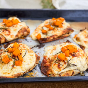 Palačinke z bučo, rožmarinom in scamorzo11