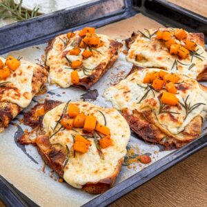 Palačinke z bučo, rožmarinom in scamorzo20