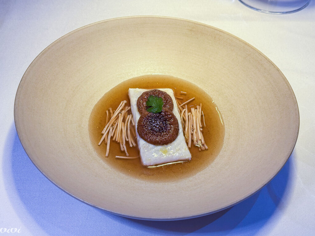Sonnenhof, Gourmetstube, bretonski romb, dashi, šitake, enoki