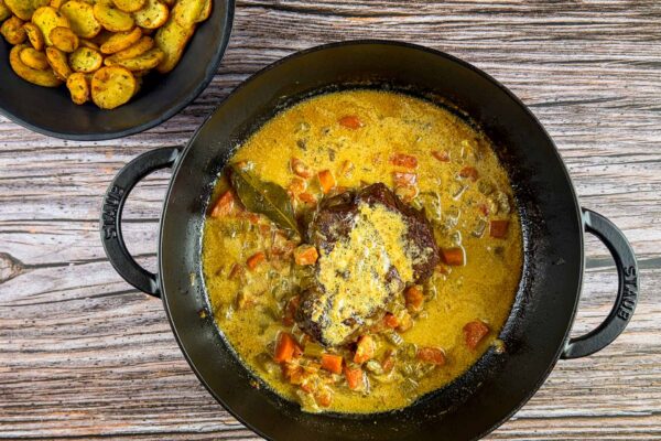 Goveji vrat v gorčični omaki, krompir sarlat16