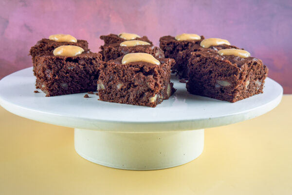 Čokoladni muffini z jabolki in pekani1