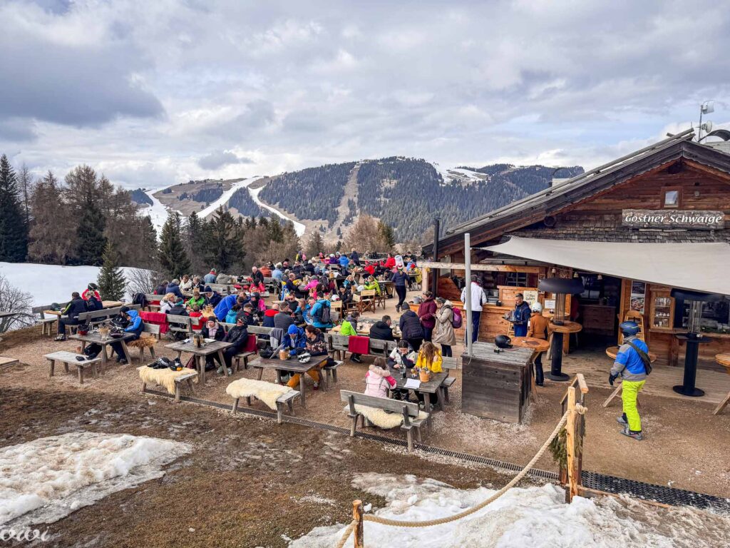 Gostner Schweige koča, Seiser Alm, terasa