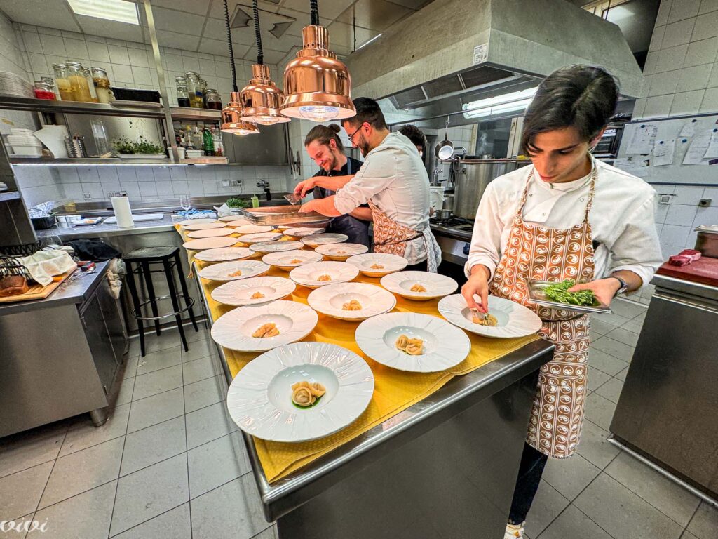 JB restavracija, TR26p, kuhinja3