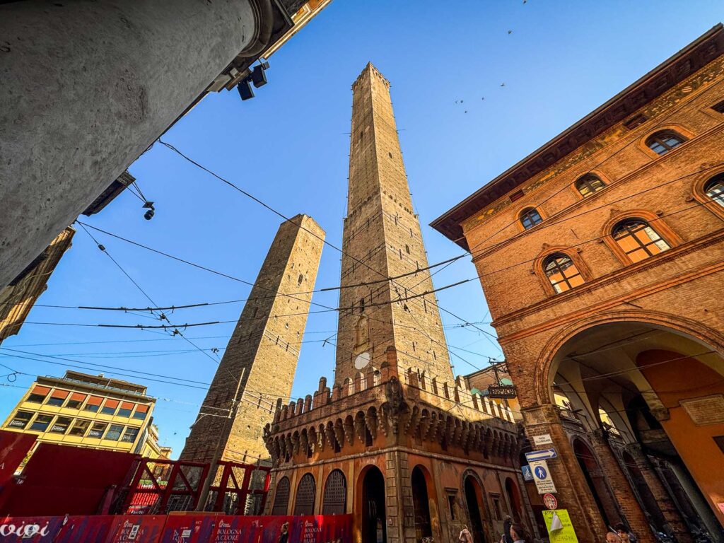 Bologna, dva stolpa4