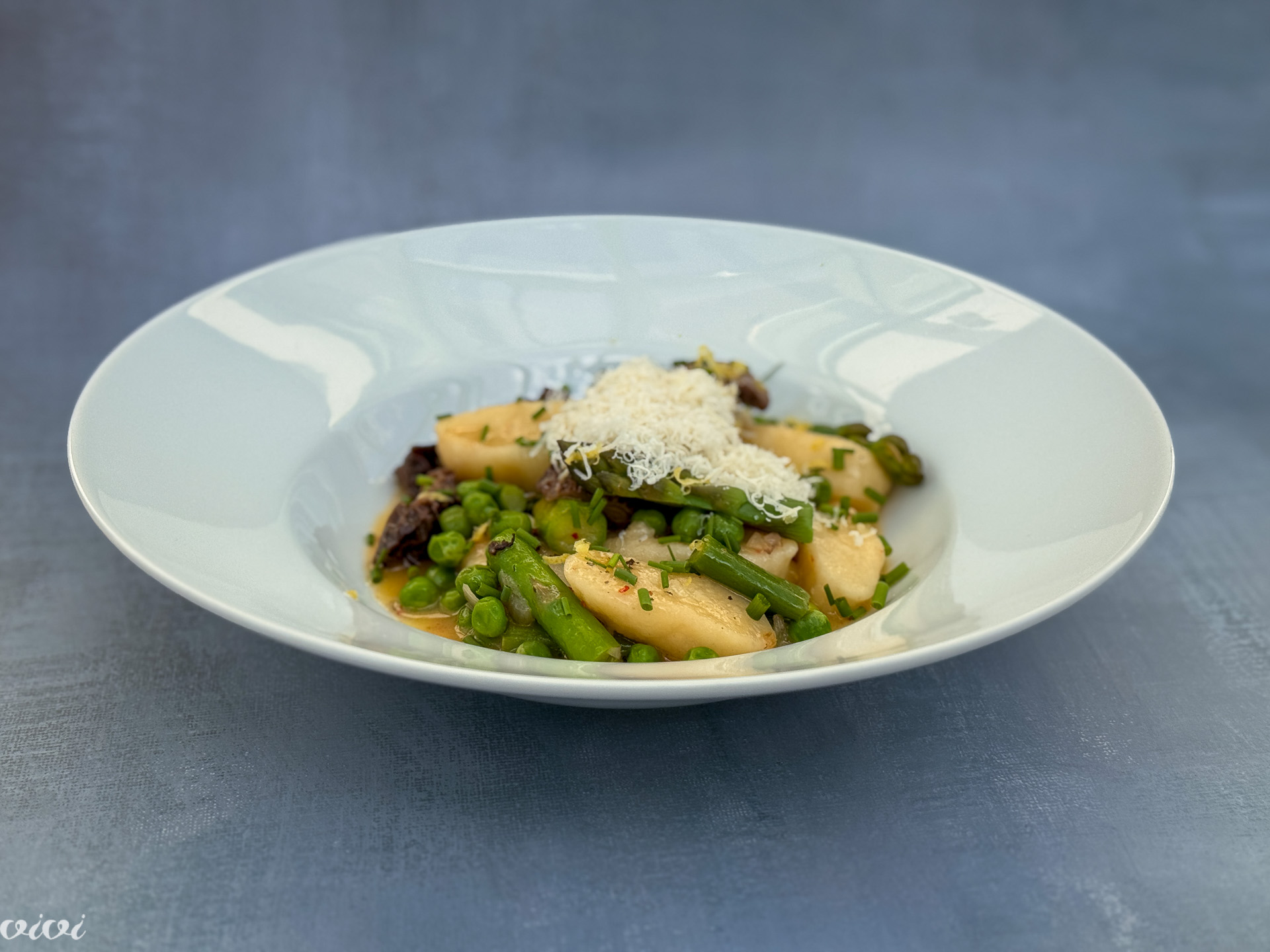 Pomladni njoki, mavrahi, šparglji, grah27