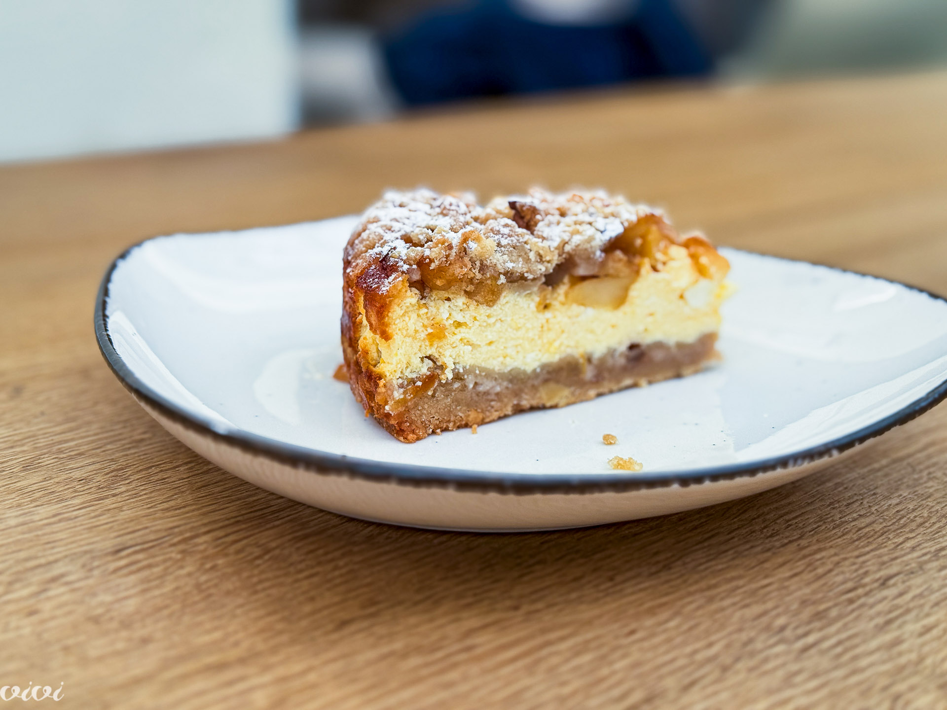 Skutni kolač z jabolki45