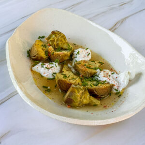Artičoke v raguju, limona, burrata11